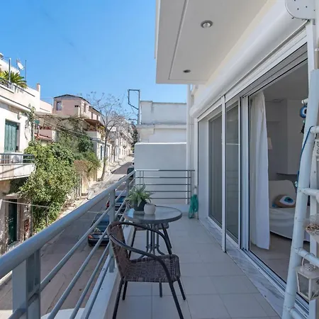 Dom wakacyjny Townhouse In The Historical Centrer Of